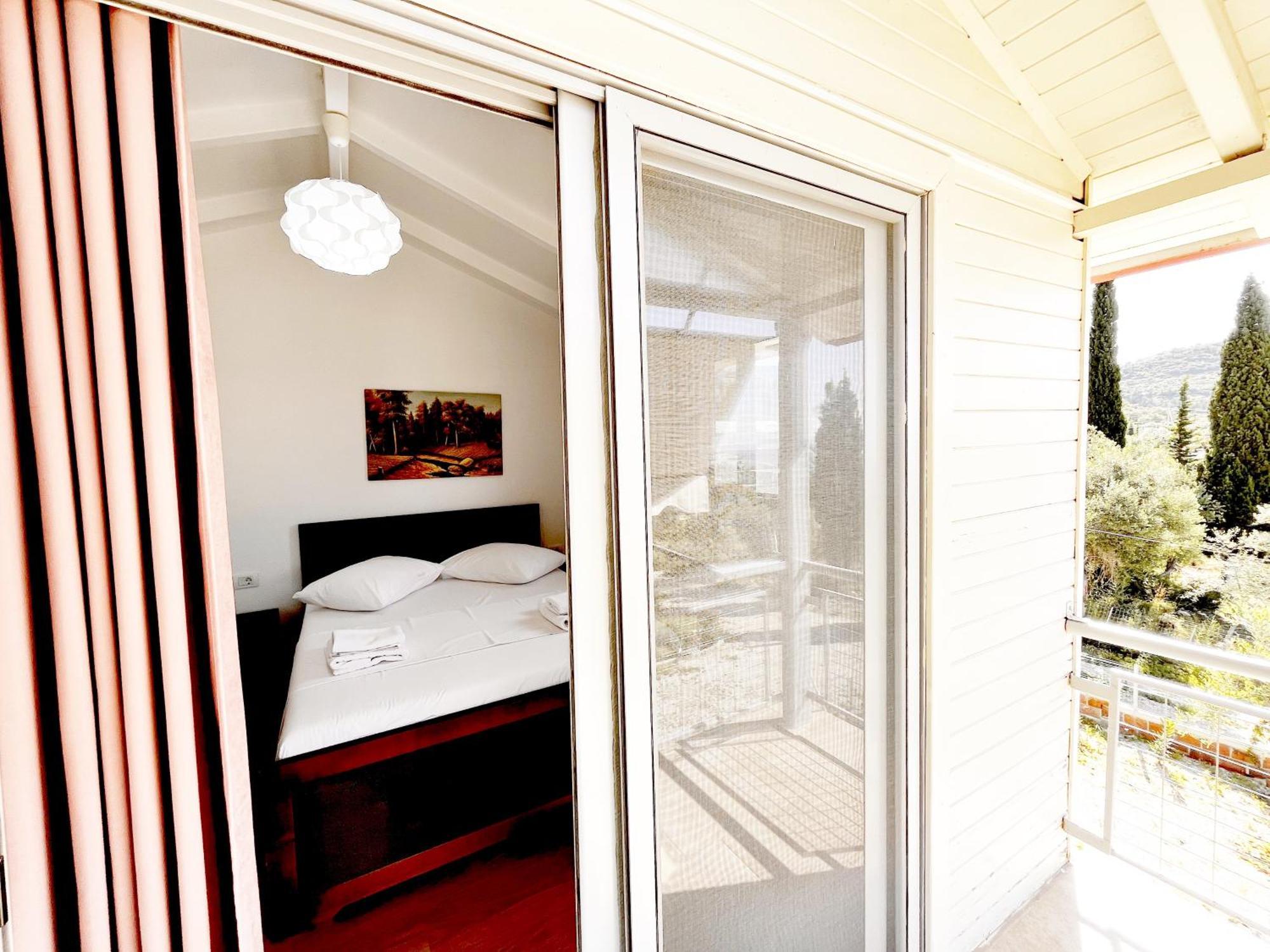 Garden Rooms Himare Eksteriør bilde
