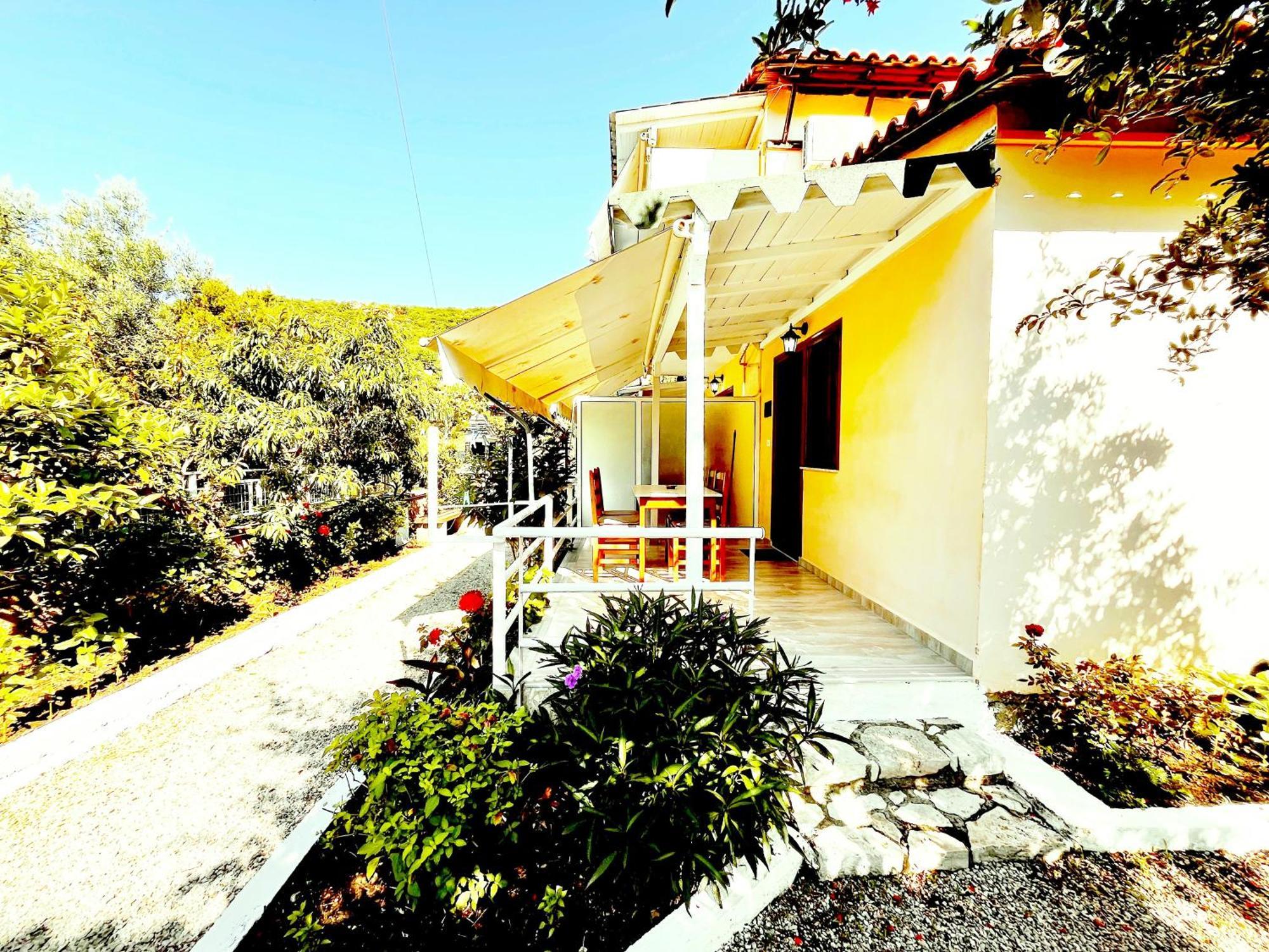 Garden Rooms Himare Eksteriør bilde